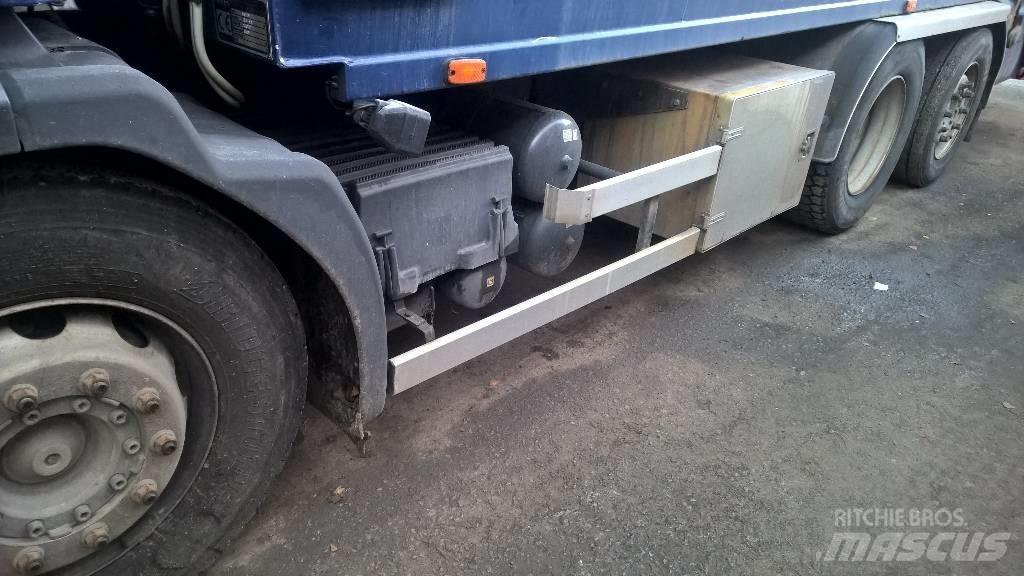 Scania P340 P 6x2 Važiuoklė su kabina