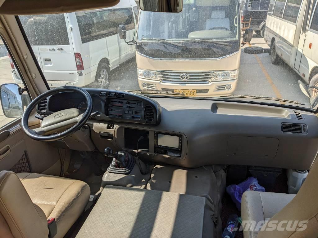 Toyota Coaster Bus Mikroautobusai