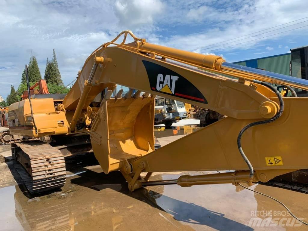 CAT 320BL Vikšriniai ekskavatoriai