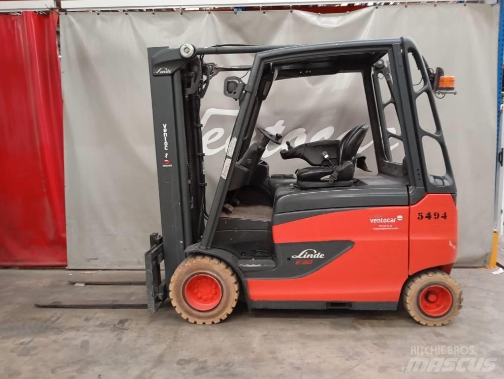Linde E 30 Elektriniai šakiniai krautuvai