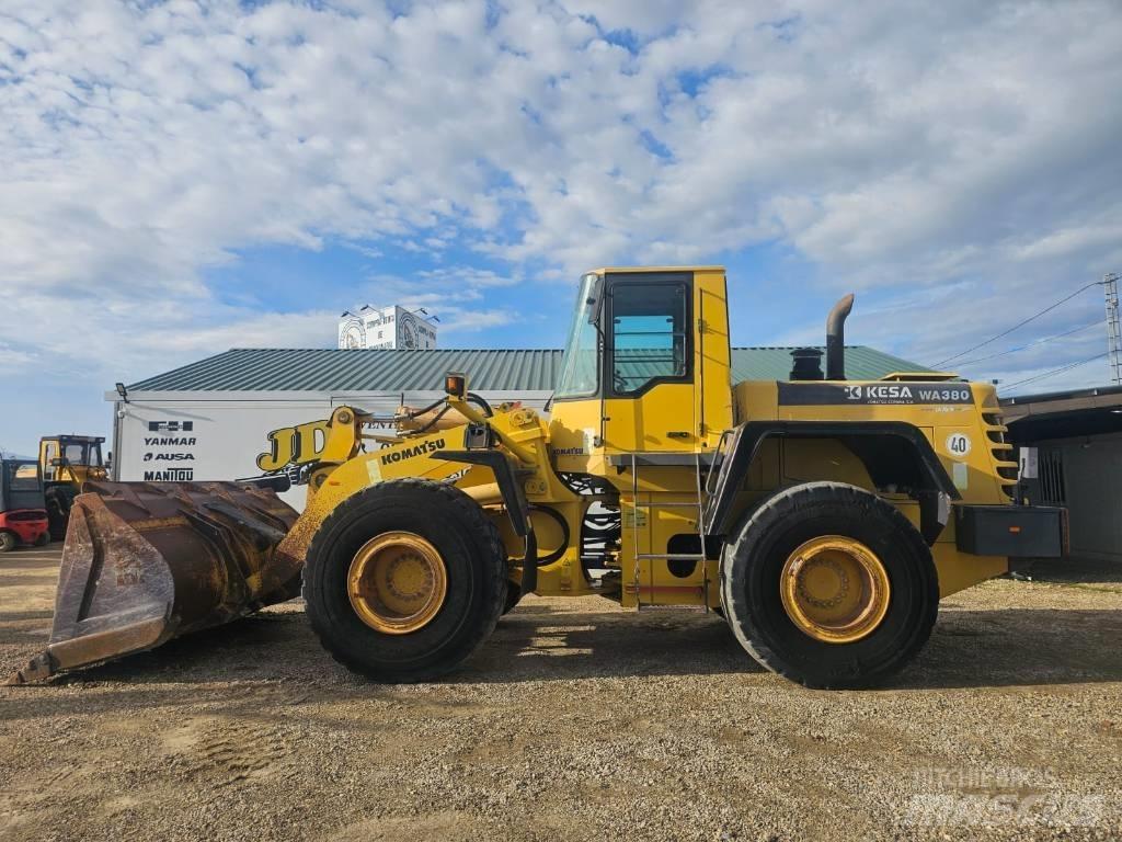 Komatsu WA 380-3H Naudoti ratiniai krautuvai