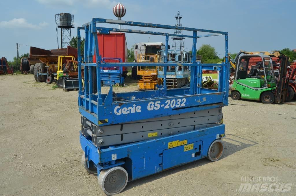 Genie GS 2032 Žirkliniai keltuvai