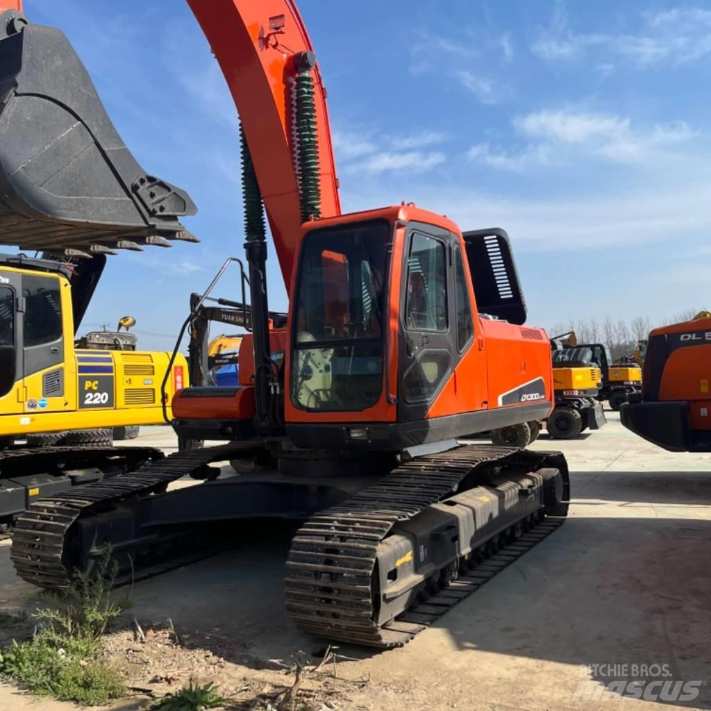Doosan DX 300 Vikšriniai ekskavatoriai