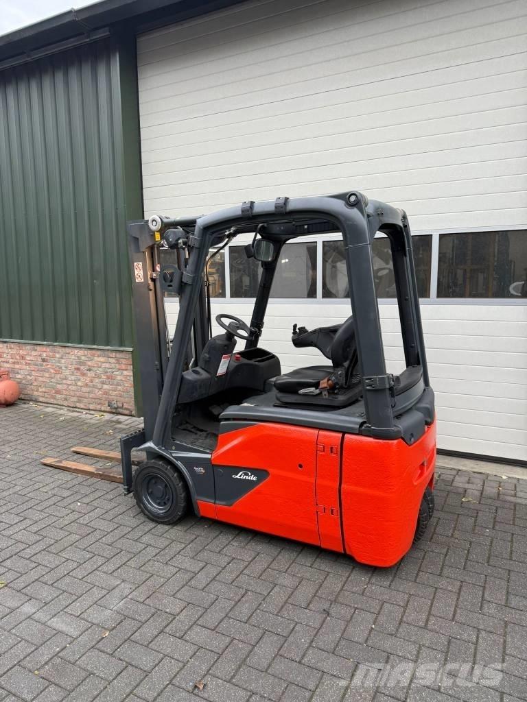 Linde E16-02 Elektriniai šakiniai krautuvai
