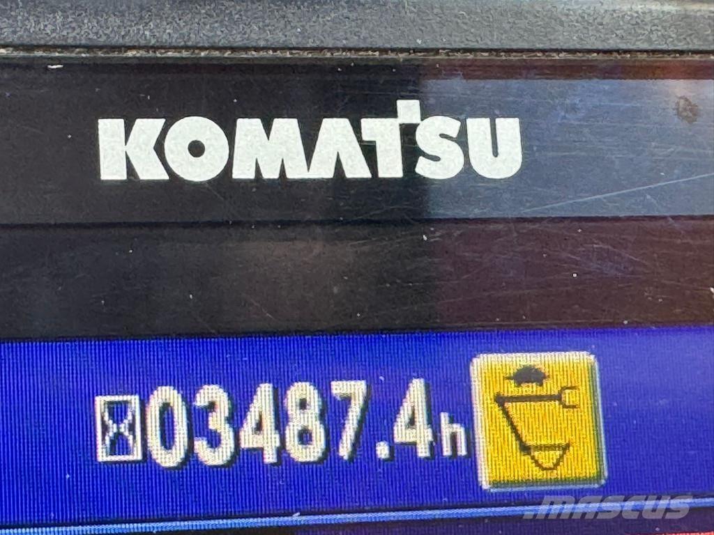 Komatsu PW180-11 Ratiniai ekskavatoriai