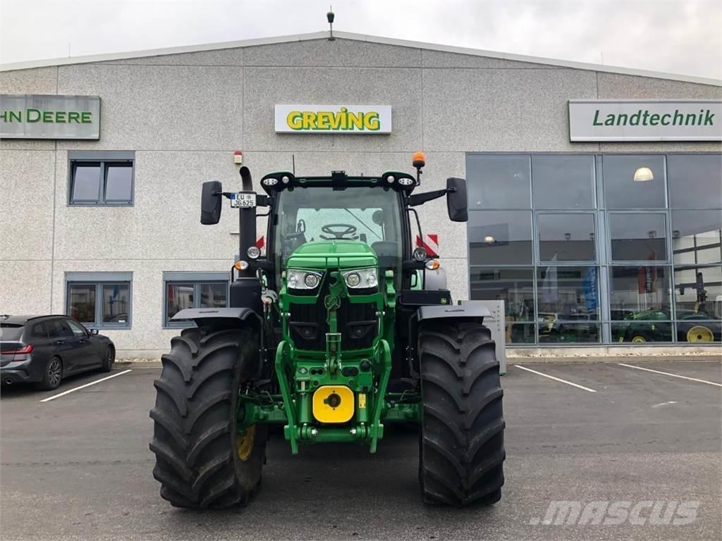 John Deere 6R215 Traktoriai