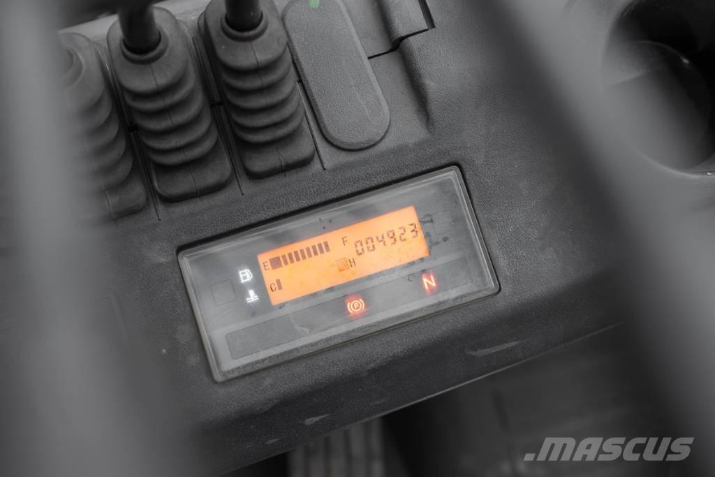 Manitou MI 30 D Dyzeliniai krautuvai