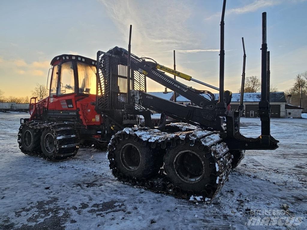 Komatsu 835 Naudoti miškovežiai (Forvarderiai)