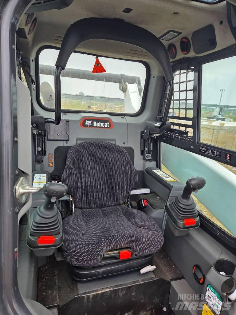 Bobcat T 76 Krautuvai su šoniniu pasukimu