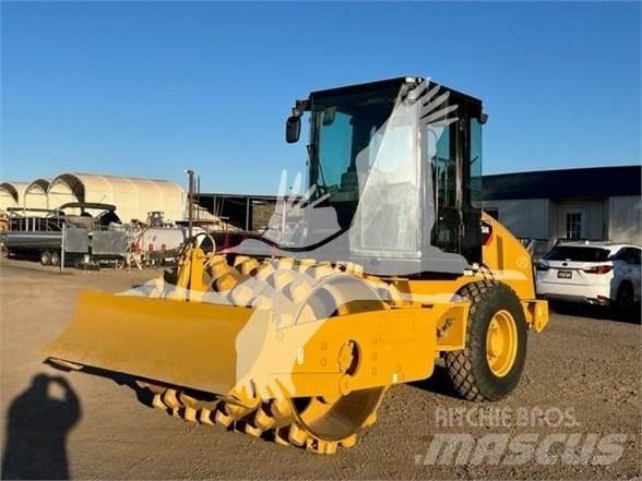 CAT CS44 Vieno būgno volai