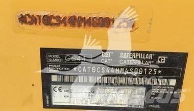 CAT CS44 Vieno būgno volai
