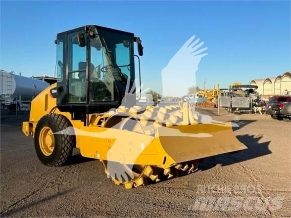 CAT CS44 Vieno būgno volai