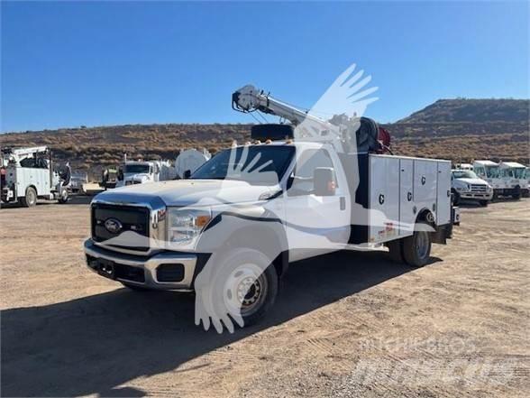 Ford F550 Statyba - Kita