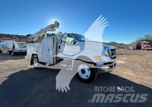 Ford F650 Statyba - Kita