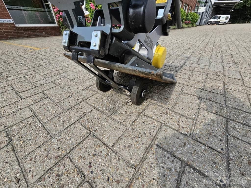 Wacker AP 1850E Žemės ūkis - Kita