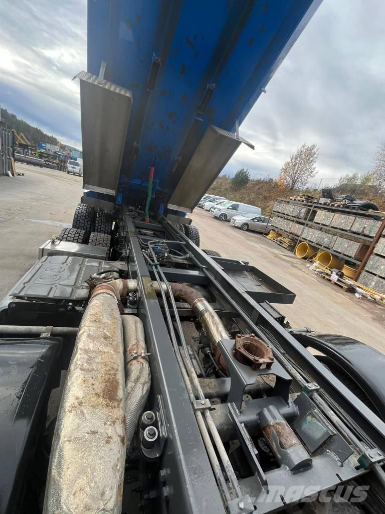 Volvo FH 540 Savivarčių priekabų vilkikai