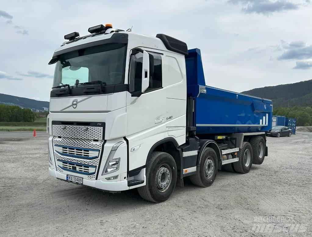 Volvo FH 540 Savivarčių priekabų vilkikai
