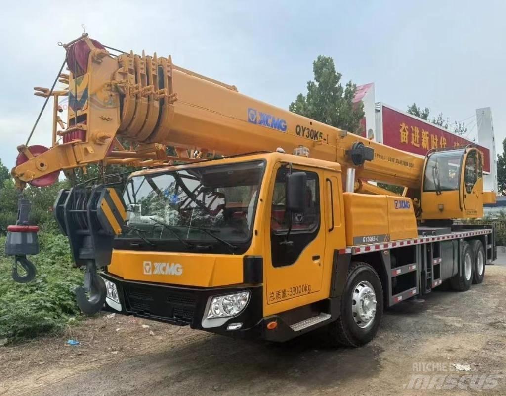 XCMG QY 30 K5 Visureigiai kranai