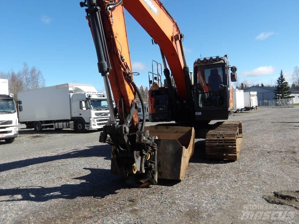 Doosan DX 235 LCR Vikšriniai ekskavatoriai
