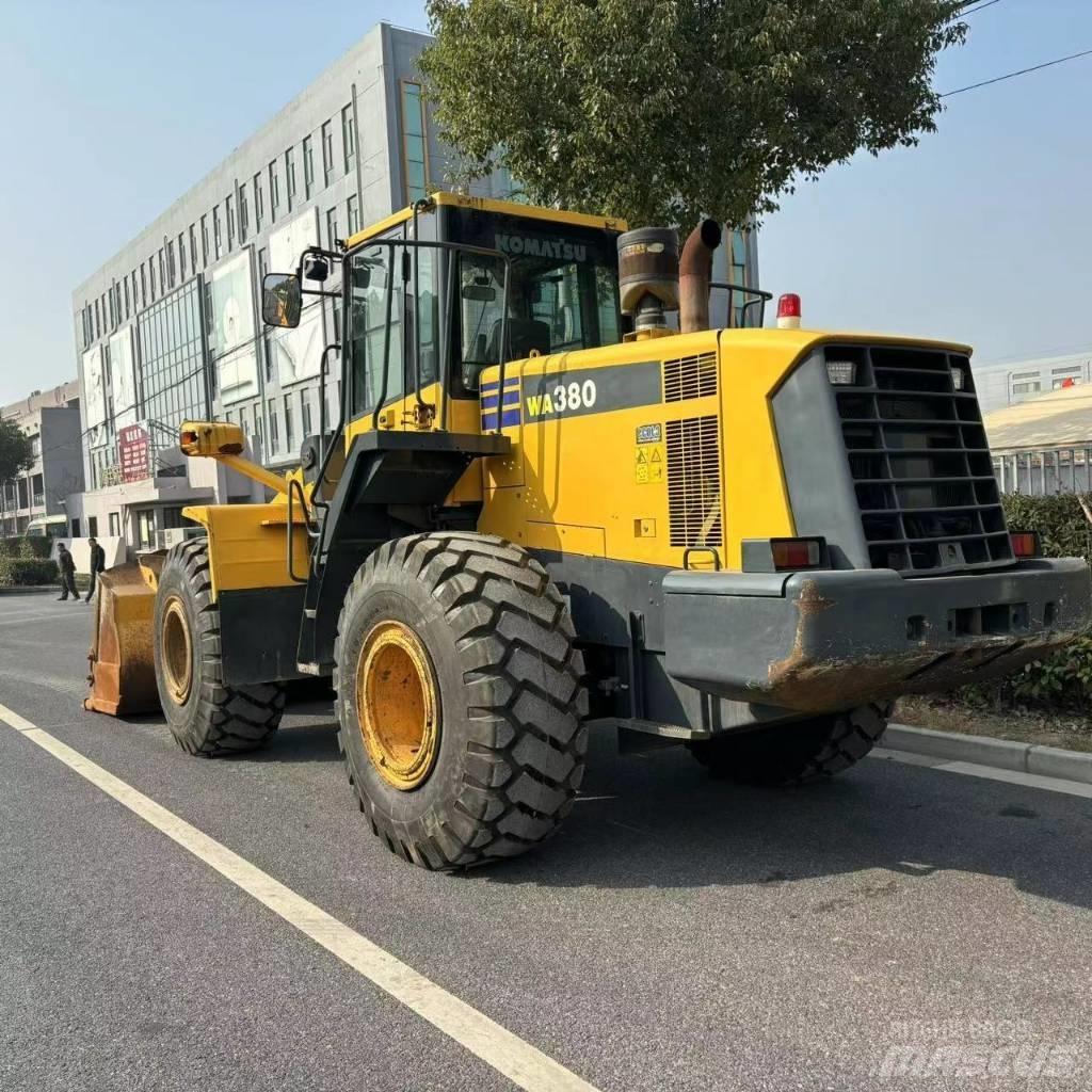 Komatsu 380-6 Naudoti ratiniai krautuvai