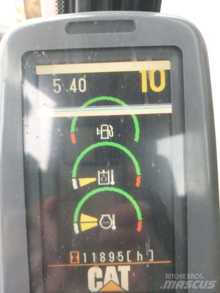 CAT 312 D Vikšriniai ekskavatoriai
