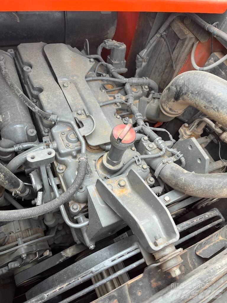 Hitachi 130-5 Vikšriniai ekskavatoriai