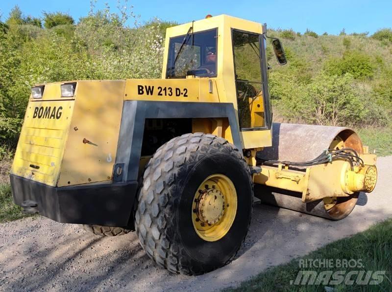 Bomag BW 213 Vieno būgno volai