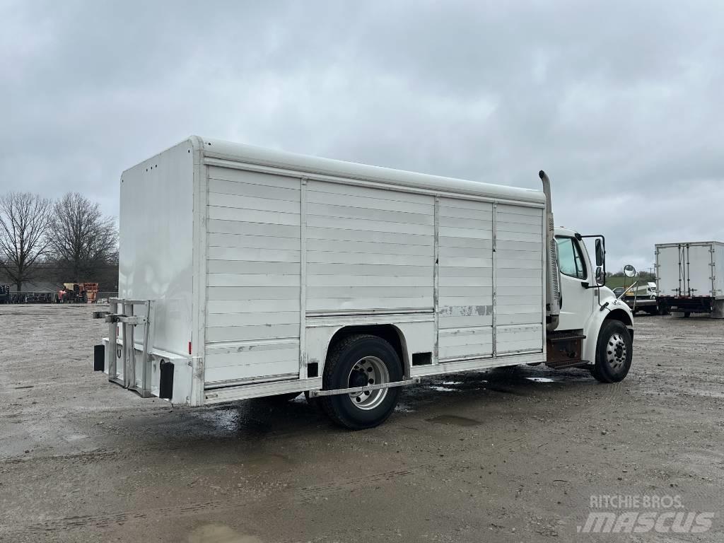 Freightliner M2 Gėrimų tiekimo sunkvežimiai
