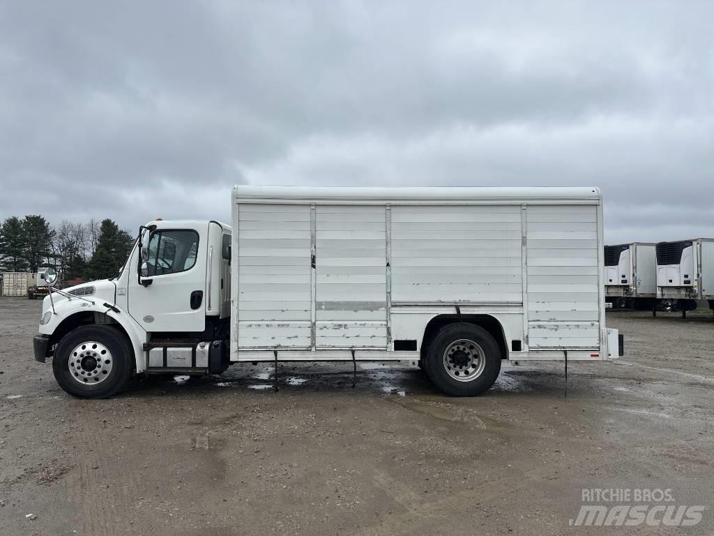 Freightliner M2 Gėrimų tiekimo sunkvežimiai