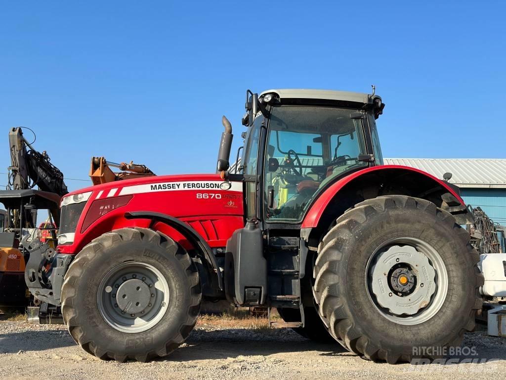 Massey Ferguson 8670 Traktoriai