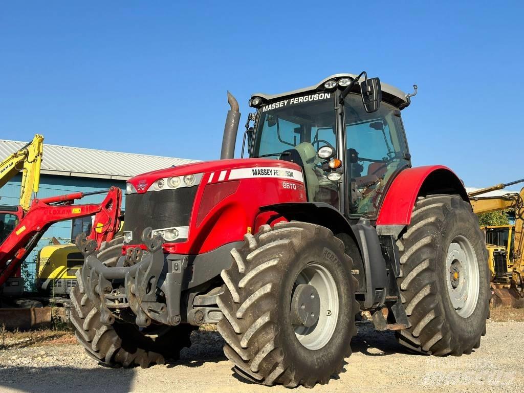 Massey Ferguson 8670 Traktoriai
