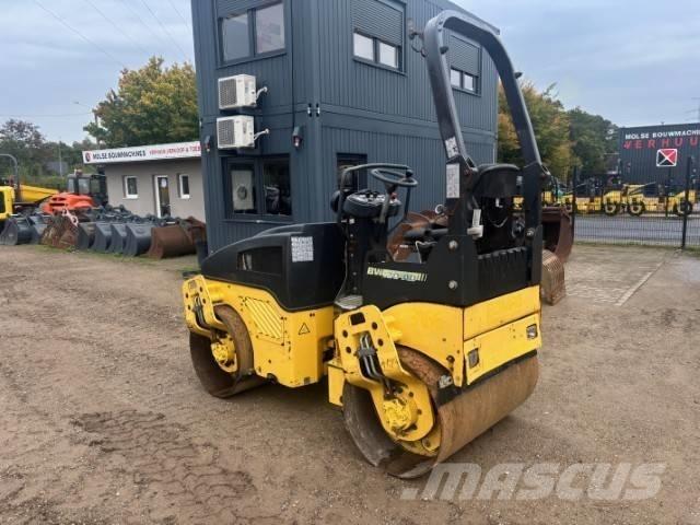 Bomag BW 120 AD-4 Porinių būgnų volai