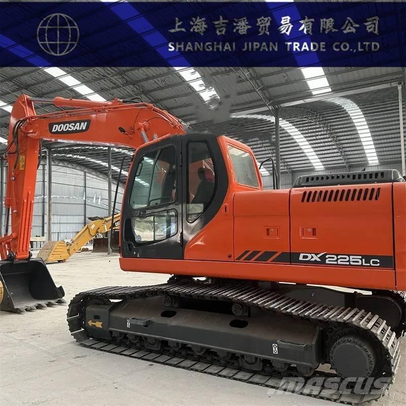 Doosan DX 225 LC SLR Vikšriniai ekskavatoriai