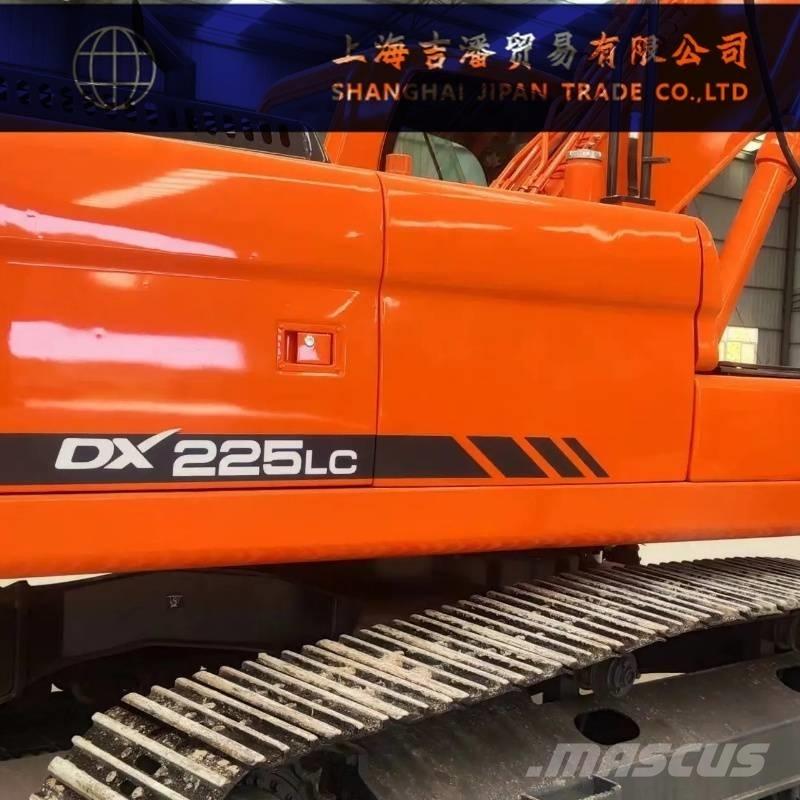 Doosan DX 225 LC SLR Vikšriniai ekskavatoriai