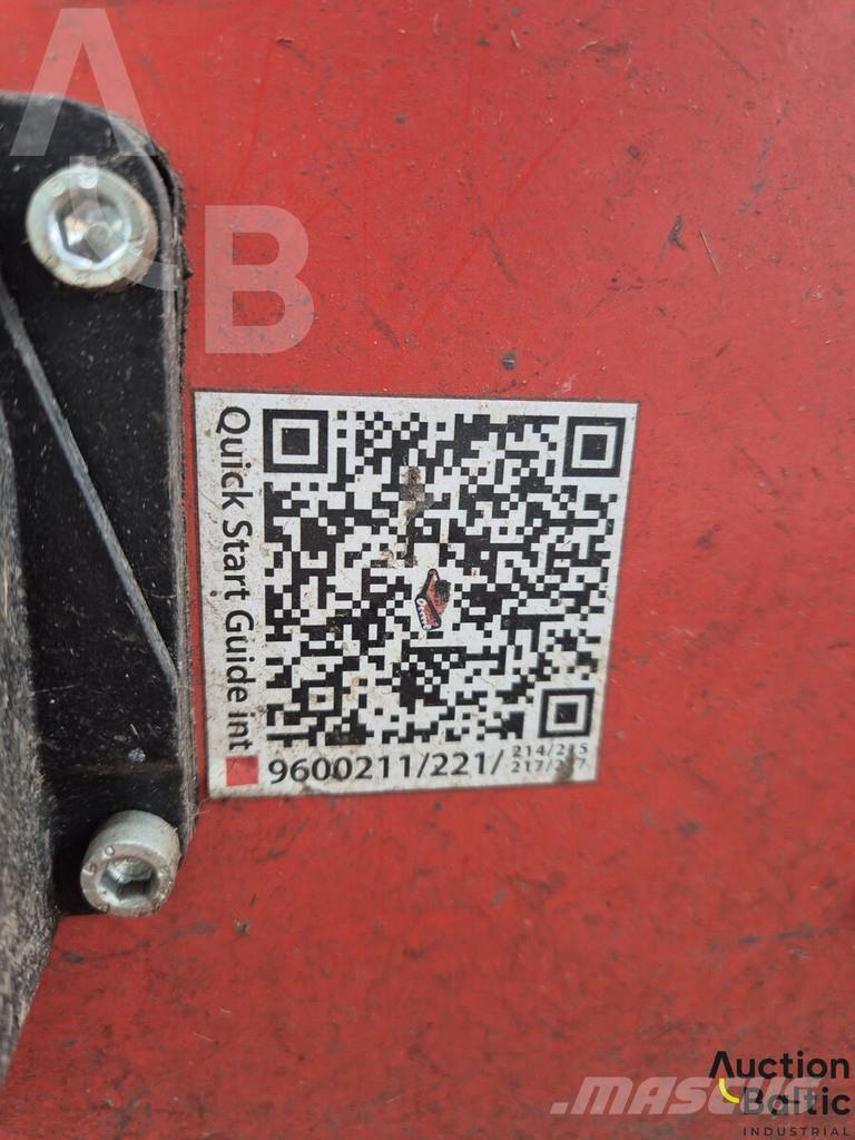 Agria 9600 Sodo traktoriukai-vejapjovės