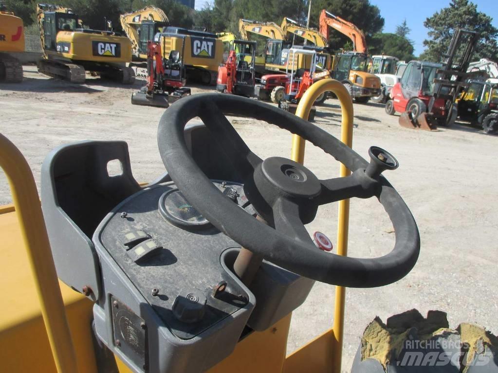 CAT CB 214 E Porinių būgnų volai
