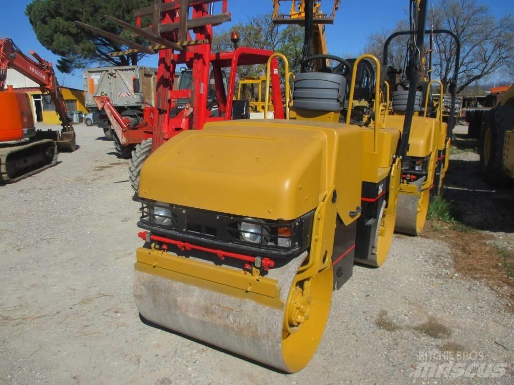 CAT CB 214 E Porinių būgnų volai
