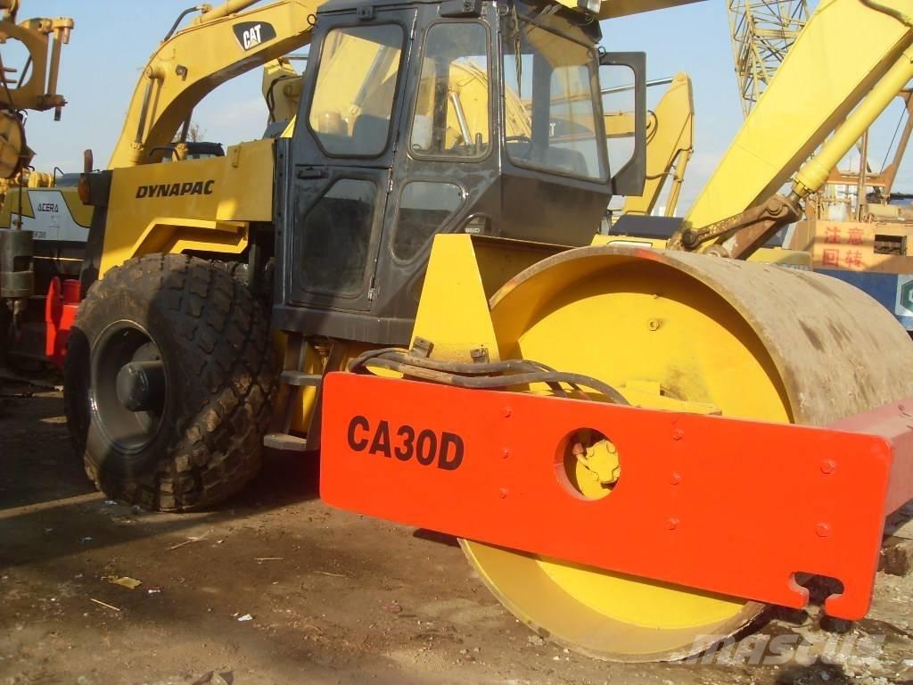 Dynapac CA 30 D Vieno būgno volai