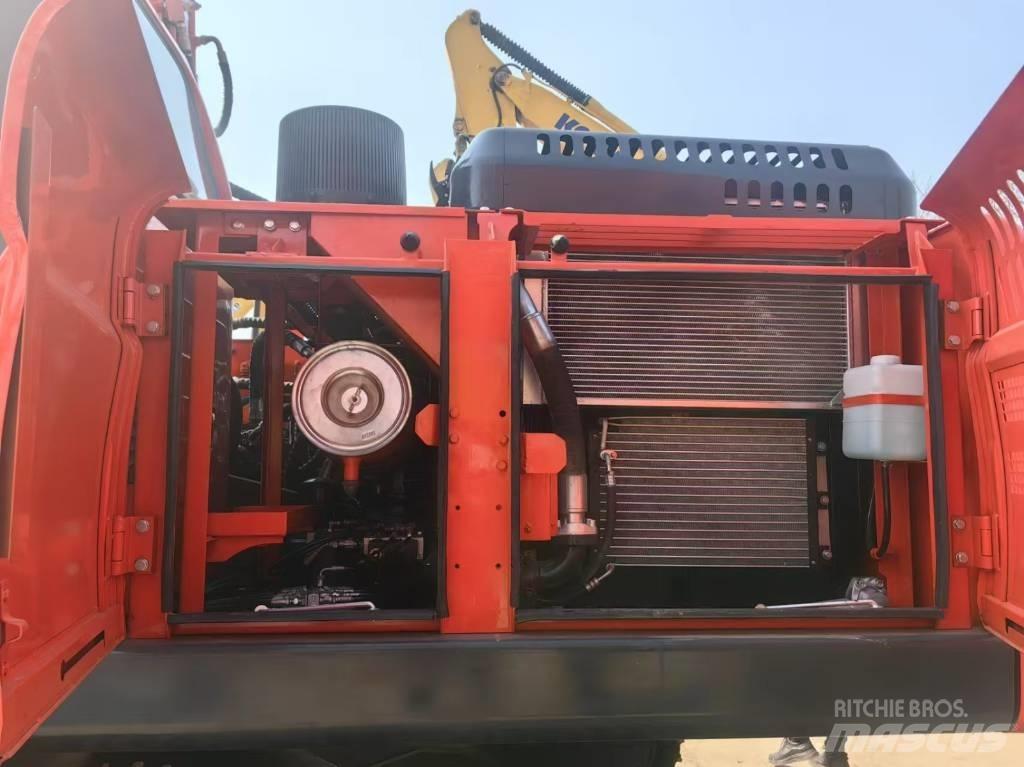 Doosan DX225LC-9C Vikšriniai ekskavatoriai