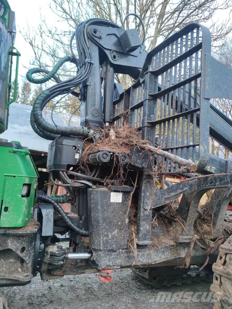 John Deere 1110 E Naudoti miškovežiai (Forvarderiai)