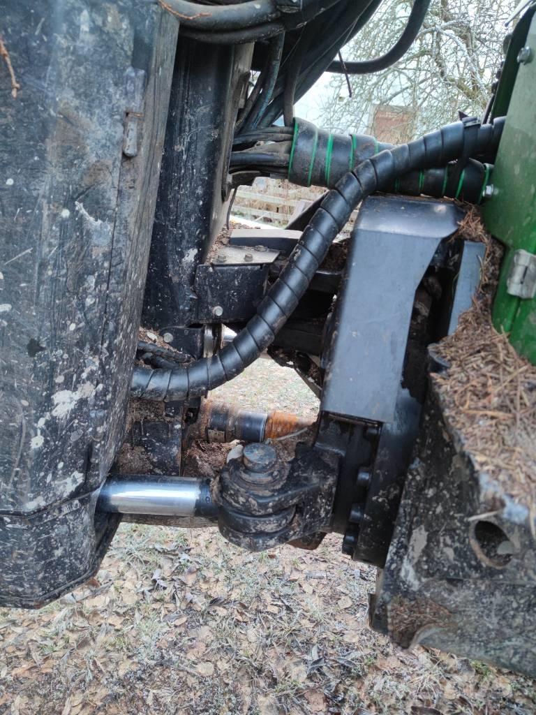 John Deere 1110 E Naudoti miškovežiai (Forvarderiai)