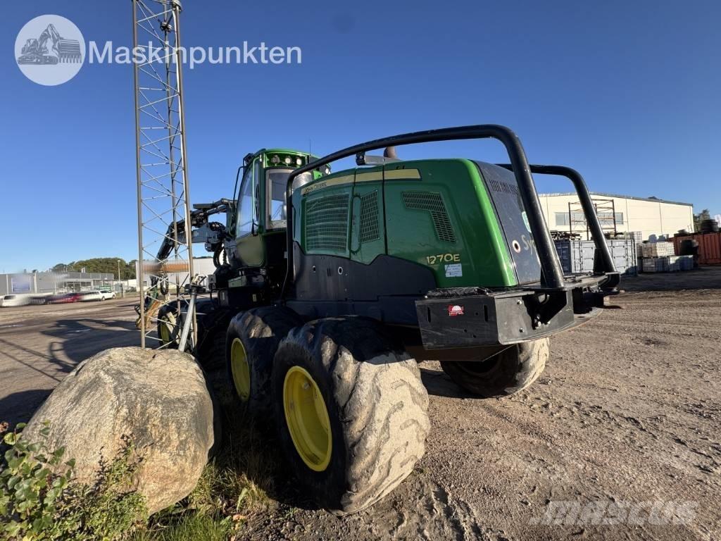 John Deere 1270 E Miško technika (Harvesteriai)