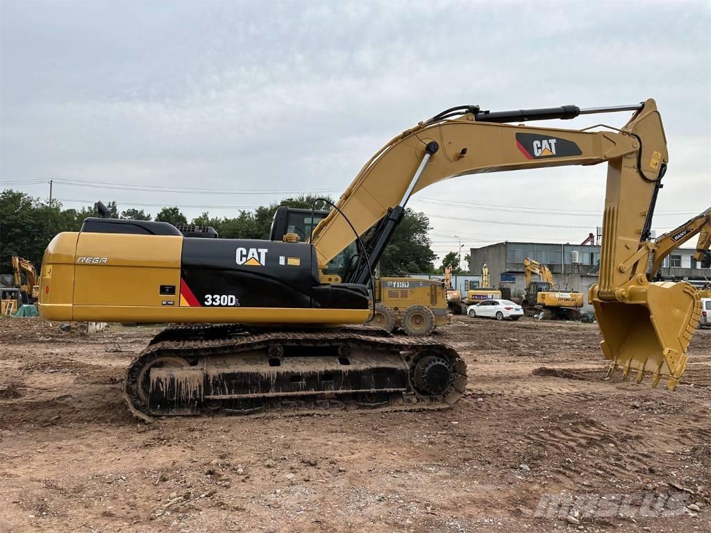 CAT 330 D L Vikšriniai ekskavatoriai