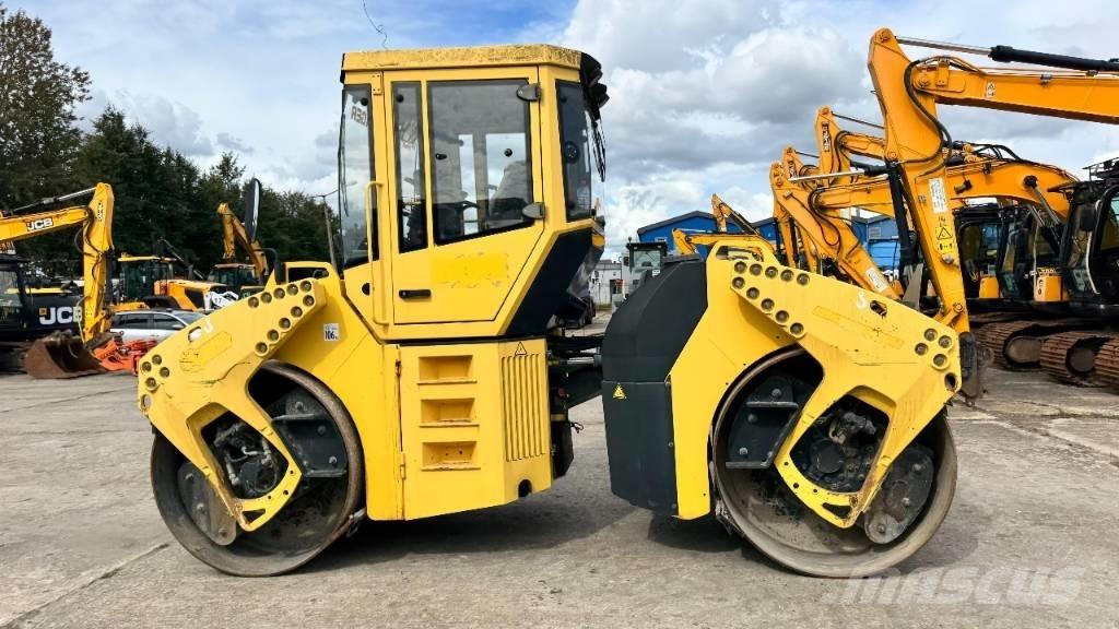 Bomag BW 154 AD-4 Porinių būgnų volai