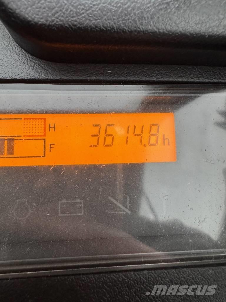 Toyota 02-8 FDF 30 Dyzeliniai krautuvai