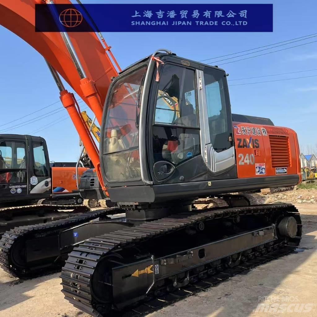 Hitachi ZX 240 Vikšriniai ekskavatoriai