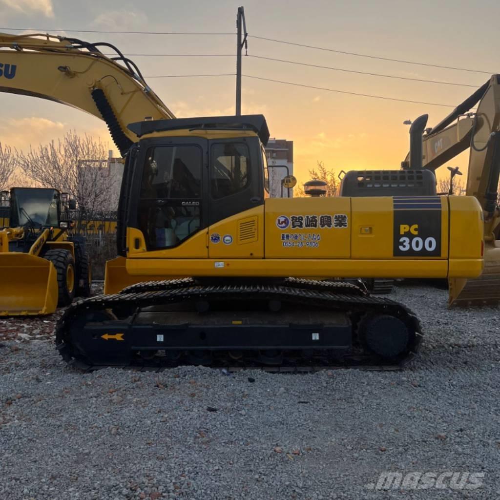 Komatsu PC 300 Vikšriniai ekskavatoriai