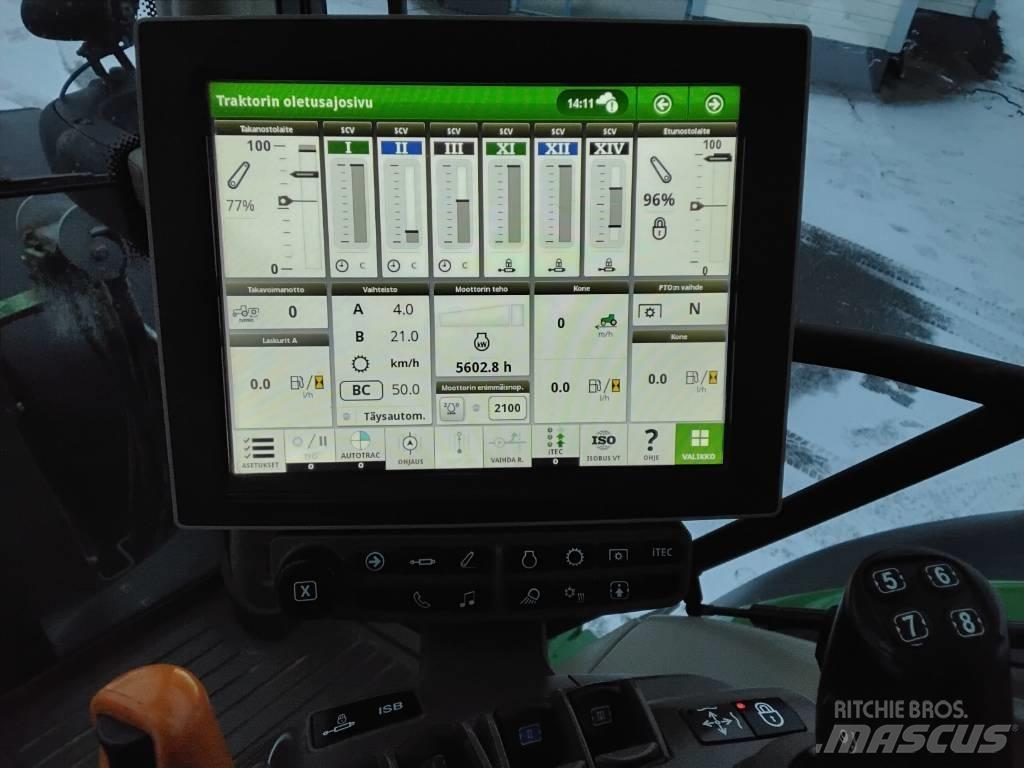John Deere 6155 R Traktoriai