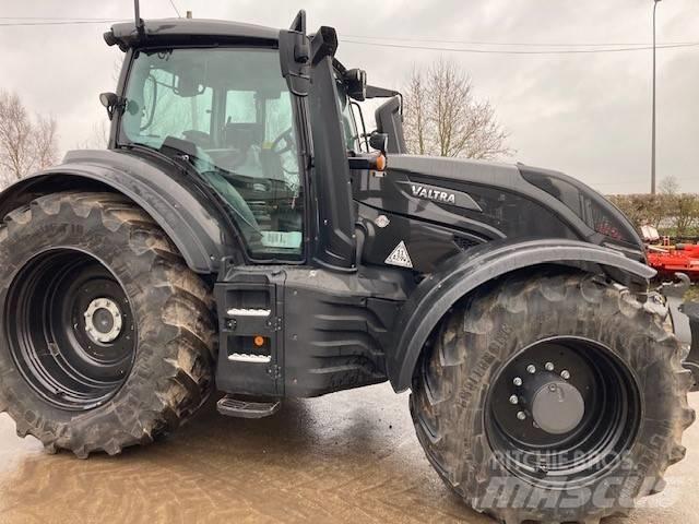 Valtra T 254 V Traktoriai