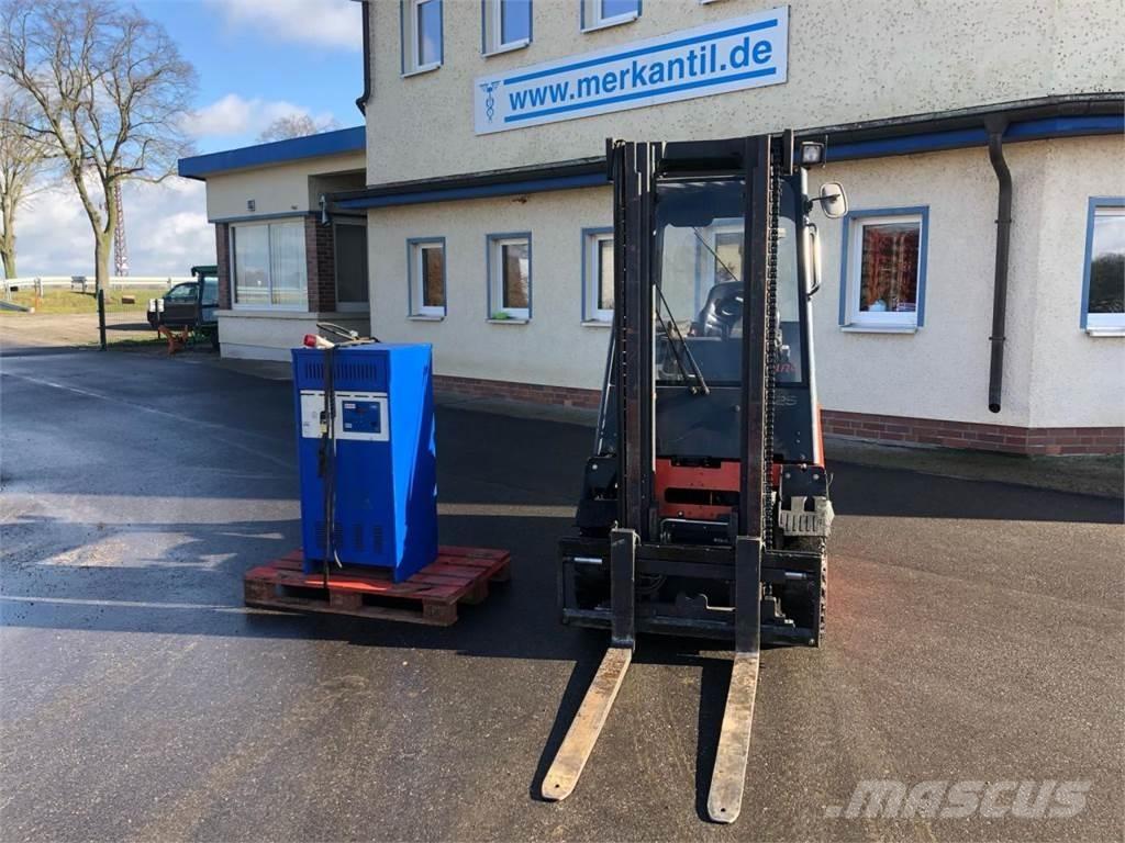 Linde E 25 Elektriniai šakiniai krautuvai